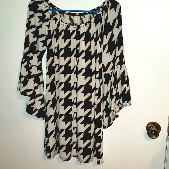 Houndstooth print tunic - Picture 2 of 4